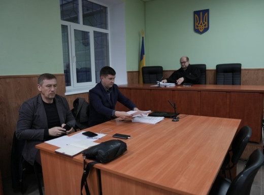 У сумському суді вирішили примусово доставити депутата Акпєрова на судове засідання фото