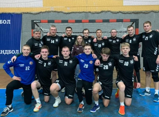 Сумські гандболісти відіграли 4-й тур чемпіонату України фото