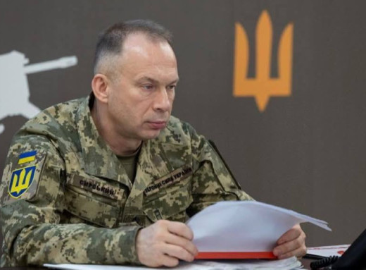 Сирський заявив, що оборона Покровська триває і Мирноград не перебуває в оточенні фото