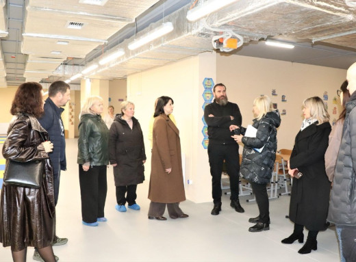 Міністр освіти і науки ознайомився в Сумах із будівництвом укриттів і реалізацією освітніх проєктів фото