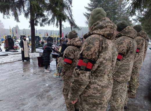 Вічна пам'ять Героям: у Сумах попрощалися з Костянтином Синашенком та Євгенієм Єременком фото