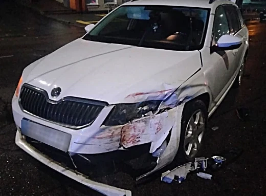 У Сумах в аварії постраждали дві пасажирки фото