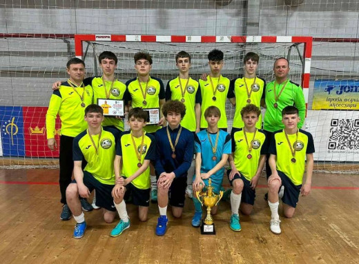 Шосткинські футзалісти здобули «бронзу» чемпіонату України фото