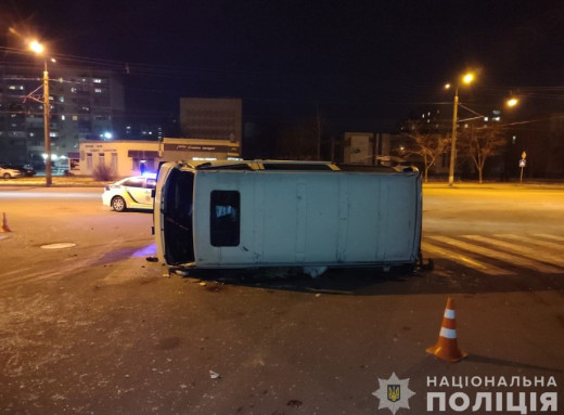 У Сумах п’яний водій спричинив потрійну ДТП з потерпілим фото