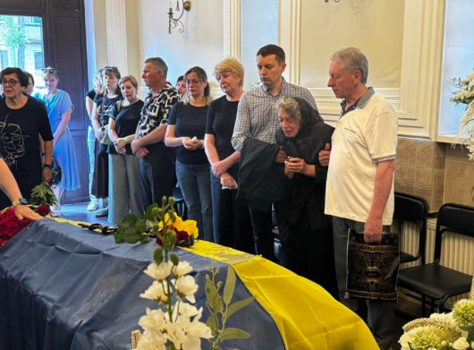 Сум'яни попрощалися із захисником України Олександром Кіпелем