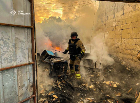 Вночі у Стецьківці рятувальники ліквідували пожежу в гаражі