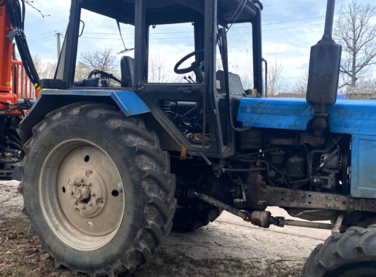 На півночі Сумщини трактор підірвався на вибуховому пристрої: подробиці інциденту