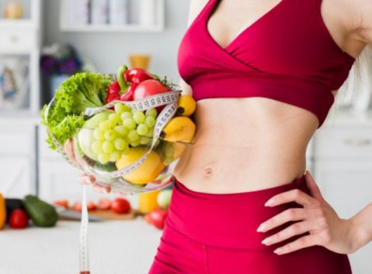 Весняний раціон для схуднення: 5 доступних продуктів, що допоможуть позбутися зайвих кілограмів