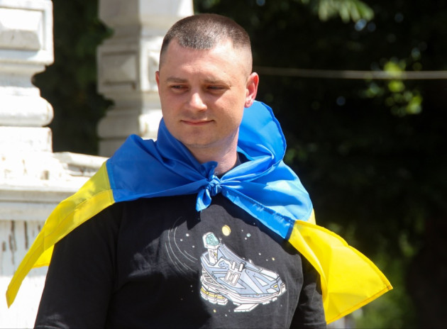 «Я дуже уявляв цей день»: у Сумах зустріли звільненого з полону прикордонника