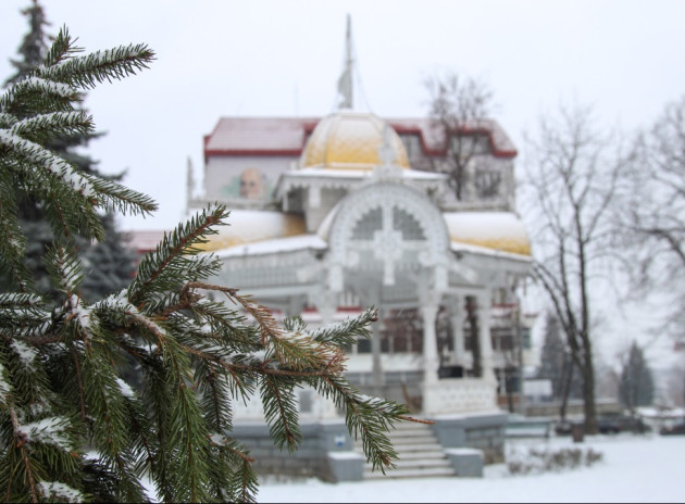 Засніжені Суми – зимові фото міста
