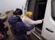 З прифронтових громад Сумщини поліцейські евакуювали дві літні пари (відео)