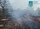 Ворожий дрон убив 78-річну жінку на Сумщині, будинок згорів вщент