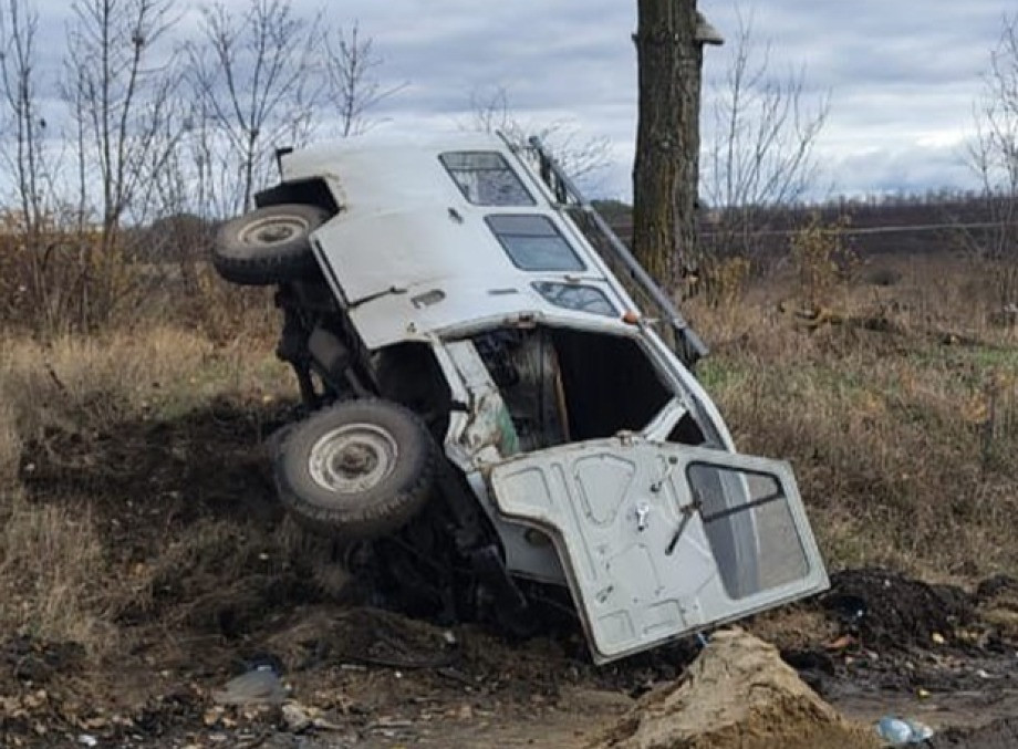 На Лебединщині в лобовому зіткненні постраждали троє людей