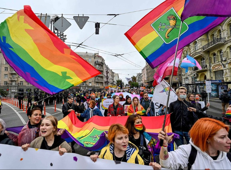 Кабмін пропонує посилити покарання за злочини проти ЛГБТ-спільноти