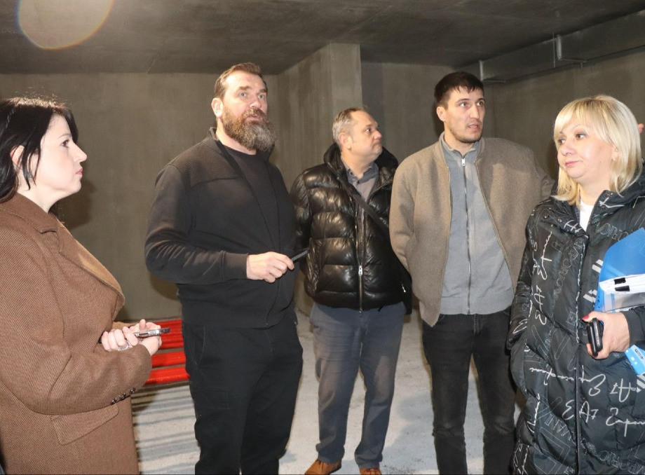 Міністр освіти і науки ознайомився у Сумах із будівництвом укриттів та проблемою фінансування дитсадків